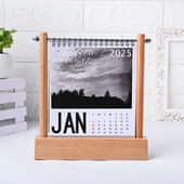 2025 Calendar Wooden Hanger